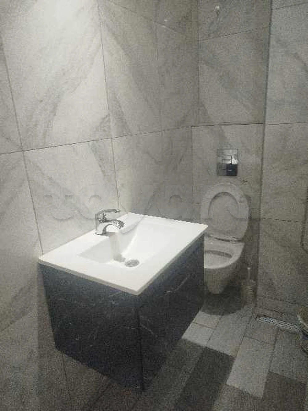selected image