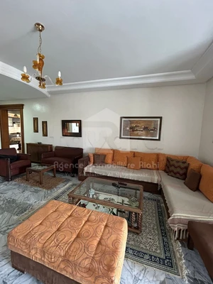 A vendre un appartement S+3 vue mer situé à khzema Est