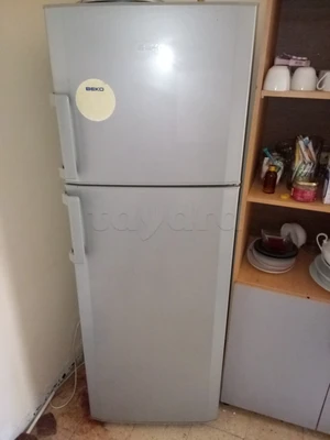 Réfrigérateur Beko 385L