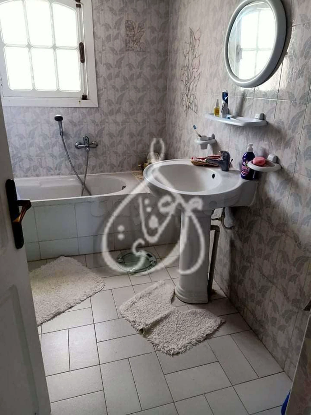 selected image