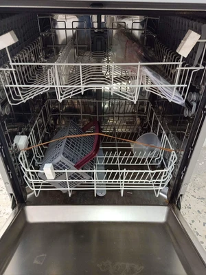 Machine à vaisselle neuve à vendre 
