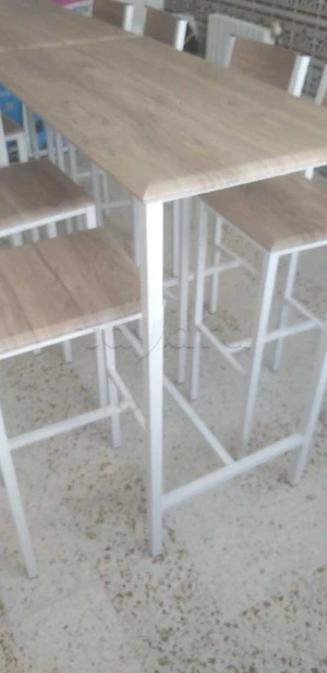 table hautes et chaisses