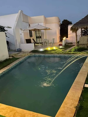 Maison avec piscine 