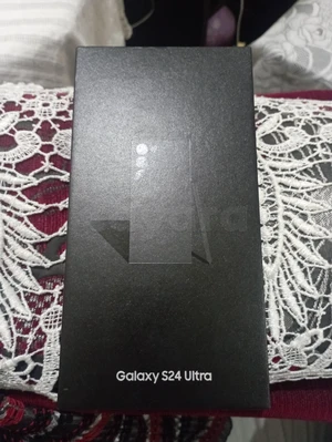 Samsung Galaxy s24 ultra titanium Black 512GB 