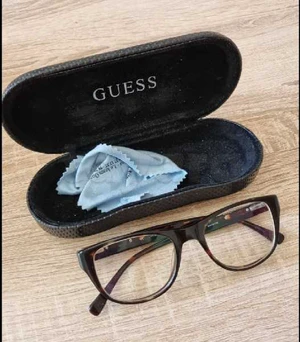 lunettes de vue Guess 
