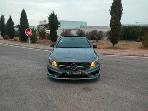 Mercedes CLA Restylée kit AMG boite automatique Dissel tt option importé état neuf 