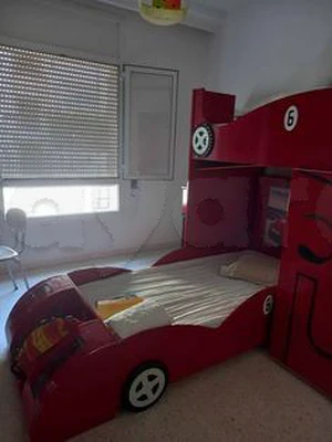 Vente une chambre enfant 2 lits superposés et un bureau