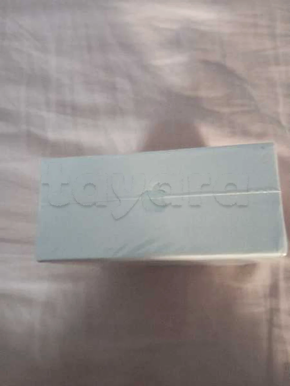 tayara - Selected image backdrop