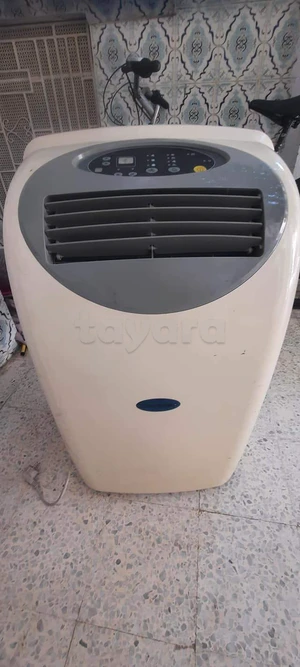 climatiseur portable mobile 10000 BTU.