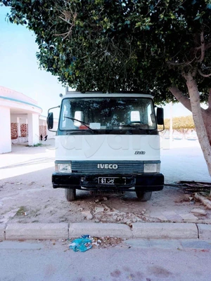 À vendre : Camion OM 65/9  Zetta - 1991
