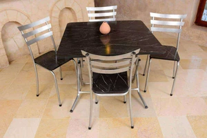 table de cuisine + chaises