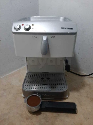 machine à café poudre en bonne état 