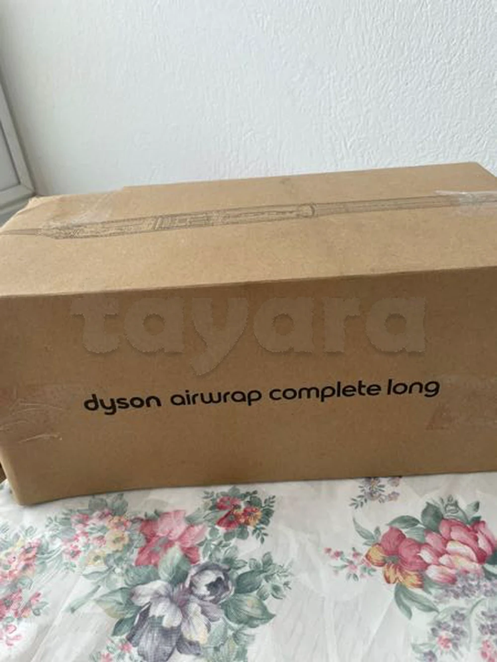 tayara - Selected image backdrop