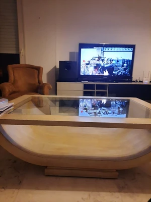 Table de salon moderne à vendre