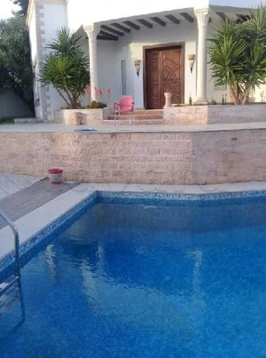 publié par RE/MAX Welcome - Khira Bellalouna - A vendre villa avec piscine au Boumhal Chella - 🔴🔴A vendre villa s+3 avec piscine et studio à Boumhal Chella🏠

✅️Superficie terrain:600m²
✅️Superficie bâtie :230
💲Prix:650md négociable 
✅️🔴🔴Plus d'infos contactez nous sur WhatsApp+21656463180// ☎️+21629953525 - Maisons et Villas