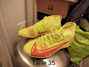 chaussures de Football T35 Nike