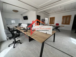 Location Annuelle bureau  S+3 En Plein Centre Ville Monastir