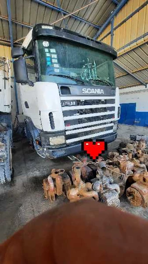 Pièces détachées pour camions  à vendre 
Scania renaut
