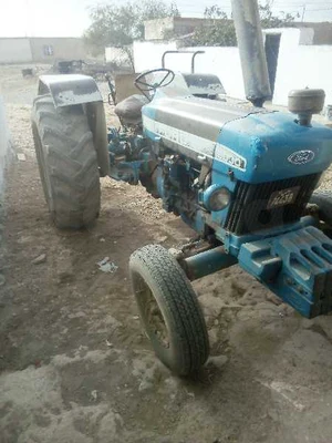 tracteur Ford 5030