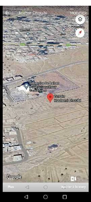 Vente de terrain de 3000m2
cordonnée sur Google map 
36.122325,10.099132 