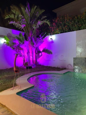 Villa duplex S+4 avec piscine à Hammamet Nord
