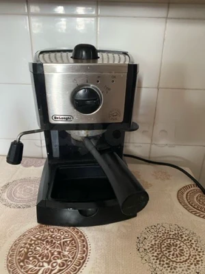 Machine à café Delonghi 