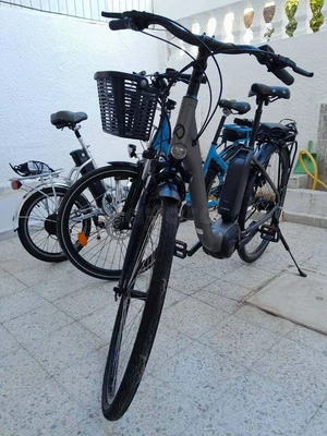 3 vélos electriques 🚫 presque neuf 🚫 ( disponiblé à cité ibn khaldoun ) , 50304964.........