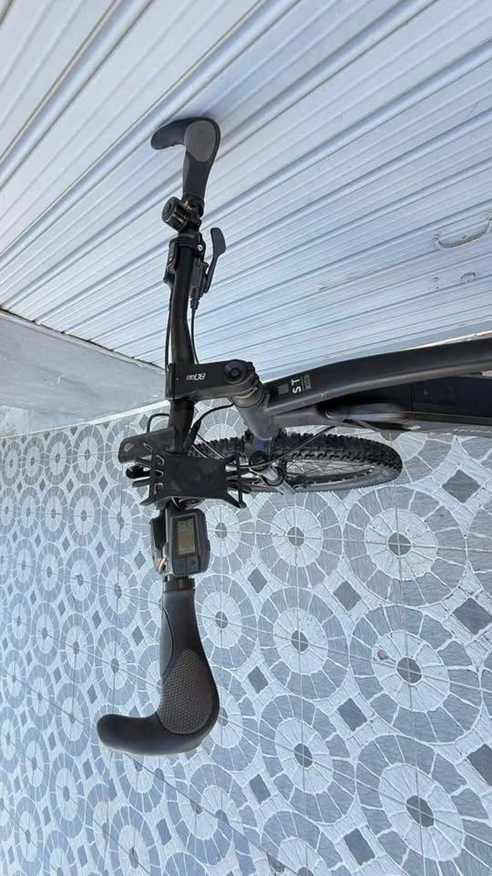 selected image