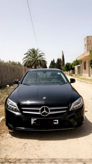 Mercedes-Benz c180 d