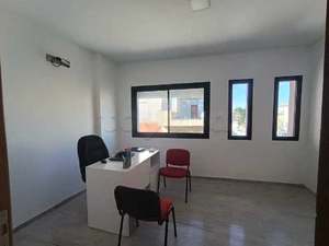 A louer un bureau à Belvédère Tunis