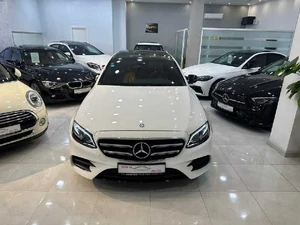 publié par EMNA AUTO - 𝑴𝑬𝑹𝑪𝑬𝑫𝑬𝑺-𝑩𝑬𝑵𝒁 𝑪𝑳𝑨𝑺𝑺𝑬 𝑬200 𝑲𝑰𝑻 𝑨𝑴𝑮 - 𝑨 𝒗𝒆𝒏𝒅𝒓𝒆 " 𝑴𝑬𝑹𝑪𝑬𝑫𝑬𝑺-𝑩𝑬𝑵𝒁 𝑪𝑳𝑨𝑺𝑺𝑬 𝑬200 𝑲𝑰𝑻 𝑨𝑴𝑮 " 𝒄𝒉𝒆𝒛 Emna Auto                                                                                                                                               ⚠︎ 𝑷𝒐𝒔𝒔𝒊𝒃𝒊𝒍𝒊𝒕𝒆́ 𝒅'𝒆́𝒄𝒉𝒂𝒏𝒈𝒆                                                           ➪𝑳𝒆𝒔 𝒄𝒂𝒓𝒂𝒄𝒕𝒆́𝒓𝒊𝒔𝒒𝒖𝒆𝒔 :
✓ 𝑩𝒐𝒊𝒕𝒆 𝑨𝒖𝒕𝒐𝒎𝒂𝒕𝒊𝒒𝒖𝒆                                                                                                ✓ 29/06/2016 
✓ 𝑬𝒏𝒆𝒓𝒈𝒊𝒆 : 𝑬𝒔𝒔𝒆𝒏𝒄𝒆                                                                       ✓ 𝑷𝒖𝒊𝒔𝒔𝒂𝒏𝒄𝒆 𝒇𝒊𝒔𝒄𝒂𝒍𝒆: 10𝒄𝒗                                        
✓ 𝑲𝒊𝒍𝒐𝒎𝒆́𝒕𝒓𝒂𝒈𝒆: 52.000𝒌𝒎                                                             ➪ 𝑳𝒆𝒔 𝒐𝒑𝒕𝒊𝒐𝒏𝒔 :                                                                                
✓ 𝑴𝒖𝒍𝒕𝒊𝒇𝒐𝒏𝒄𝒕𝒊𝒐𝒏𝒔
✓ 𝑩𝒐𝒖𝒕𝒐𝒏 𝑺𝒕𝒂𝒓/𝑺𝒕𝒐𝒑
✓ 𝑪𝒖𝒊𝒓
✓ 𝑩𝒍𝒖𝒆𝒕𝒐𝒖𝒕𝒉 / 𝑨𝑼𝑿 / 𝑼𝑺𝑩     
✓ 𝑪𝒉𝒂𝒊𝒔𝒆𝒔 𝒆́𝒍𝒆𝒄𝒕𝒓𝒊𝒒𝒖𝒆𝒔 𝒆𝒕 𝒎𝒆́𝒎𝒐𝒓𝒊𝒔𝒆́𝒆𝒔       
✓ 𝑷𝒂𝒓𝒌 𝒑𝒊𝒍𝒐𝒕                                                                                                               ✓ 𝑪𝒂𝒎𝒆́𝒓𝒂 360°                                                                                                                                              ✓ 𝑪𝒂𝒑𝒕𝒆𝒖𝒓 𝑨𝑽/𝑨𝑹                                                                                                                                                     
✓ 𝑳𝑬𝑫 𝑨𝑽/𝑨𝑹                                                                                                                           
✓ 𝑽𝒊𝒕𝒓𝒆𝒔 𝒕𝒆𝒊𝒏𝒕𝒆́𝒆𝒔                   
✓ 𝑹𝒆́𝒈𝒖𝒍𝒂𝒕𝒆𝒖𝒓/𝑳𝒊𝒎𝒊𝒕𝒆𝒖𝒓 𝒅𝒆 𝒗𝒊𝒕𝒆𝒔𝒔𝒆                                                         ✓ 𝑿𝒆́𝒏𝒐𝒏                                                                                            
✓ 𝑱𝒂𝒏𝒕𝒆𝒔 19"                                                                                    
✓ 𝑪𝒍𝒊𝒎𝒂𝒕𝒓𝒐𝒏𝒊𝒄                                                                                 ✓ 𝑹𝒆́𝒕𝒓𝒐𝒗𝒊𝒔𝒆𝒖𝒓𝒔 𝒓𝒂𝒃𝒂𝒕𝒕𝒂𝒃𝒍𝒆𝒔                                                         ✓ 4 𝒗𝒊𝒕𝒓𝒆𝒔 𝒆́𝒍𝒆𝒄𝒕𝒓𝒊𝒒𝒖𝒆𝒔                                                                    ✓ 𝑴𝒂𝒕𝒓𝒊𝒄𝒖𝒍𝒆: 196                                                                  
☏︎ 𝑪𝒐𝒏𝒕𝒂𝒄𝒕 : 23 208 843  / 58 085 131 /  98 511 084                             ➪ 𝑨𝒅𝒓𝒆𝒔𝒔𝒆 : 𝑹𝒐𝒖𝒕𝒆 𝒃𝒐𝒖𝒛𝒂𝒊𝒆𝒏𝒆 𝒌𝒎 4, 𝑰𝒎𝒎𝒆𝒖𝒃𝒍𝒆 𝒆𝒚𝒂 𝒑𝒓𝒆́𝒔 𝒅𝒆 𝒔𝒂𝒍𝒐𝒏 𝒅𝒆 𝒕𝒉𝒆́ 𝒕𝒉𝒆 𝒄𝒖𝒑.𝑺𝑭𝑨𝑿 - Voitures