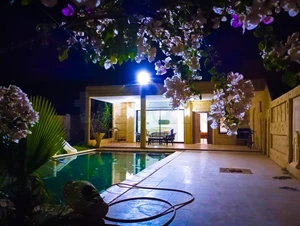 belle villa avec piscine de 800m à zaghouan 99958728