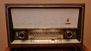 RADIO GRUNDIG 3192 Stéréo ANTIQUE  1960 FM