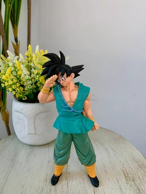 Figurine de Goku de Dragon Ball Z-san