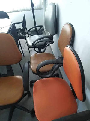 Lot de chaises bureautique ( Liquidation)  32 chaises 