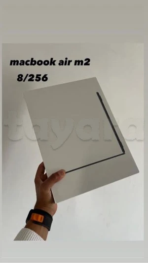 macbook air m2 cachete 256/8ram