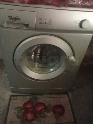 machine a laver très bon état 