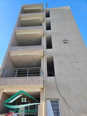 Appartement 126 m²  en 3ème étage à Jinen El mansourah  Kelibia