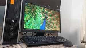 		5  PC Complet HP SFF I5 /4Géga/ (écran 19p   )