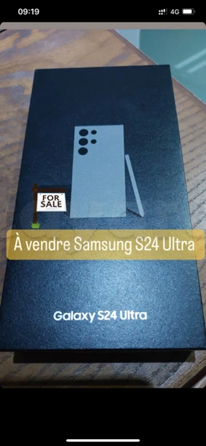 A vendre Samsung S24 Ultra sous blister 