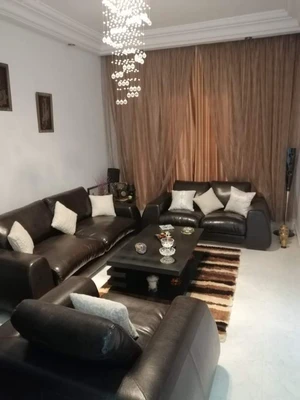 A louer appartement s+3 au 1er étage à Sidi mansour à proximité de l'IHEC sfax