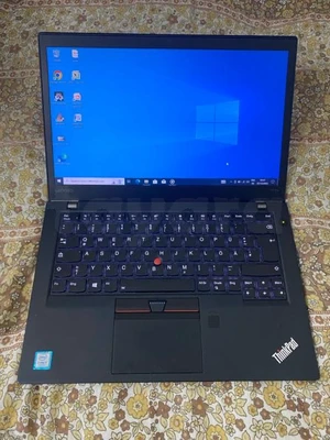 ThinkPad i7 7è 8GB 256GB 14” FHD