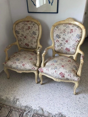deux chaises de coin