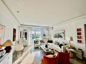 Un Superbe Appartement S+3 à vendre à La Soukra