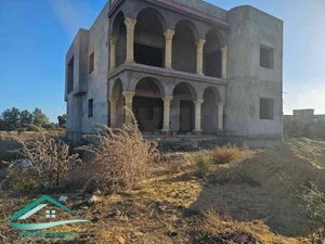 Villa inachevée 500 m² à Hammam ghzeez 