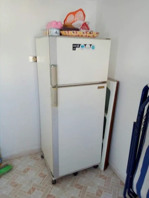 location studio cite ezzayatine pres sta metr romana 3+5 svp  pour une seule fille

