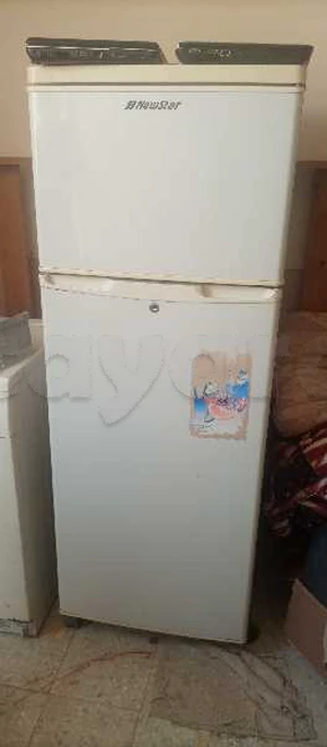 machine à laver + réfrigérateur 