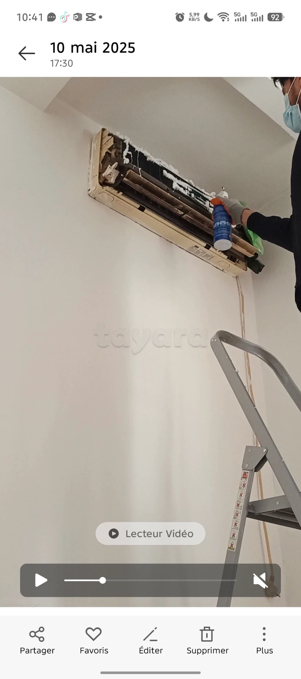 tayara - Selected image backdrop