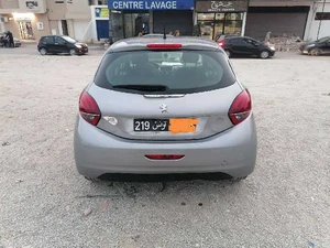 peugeout 208