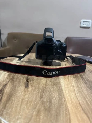 caméra canon 4000